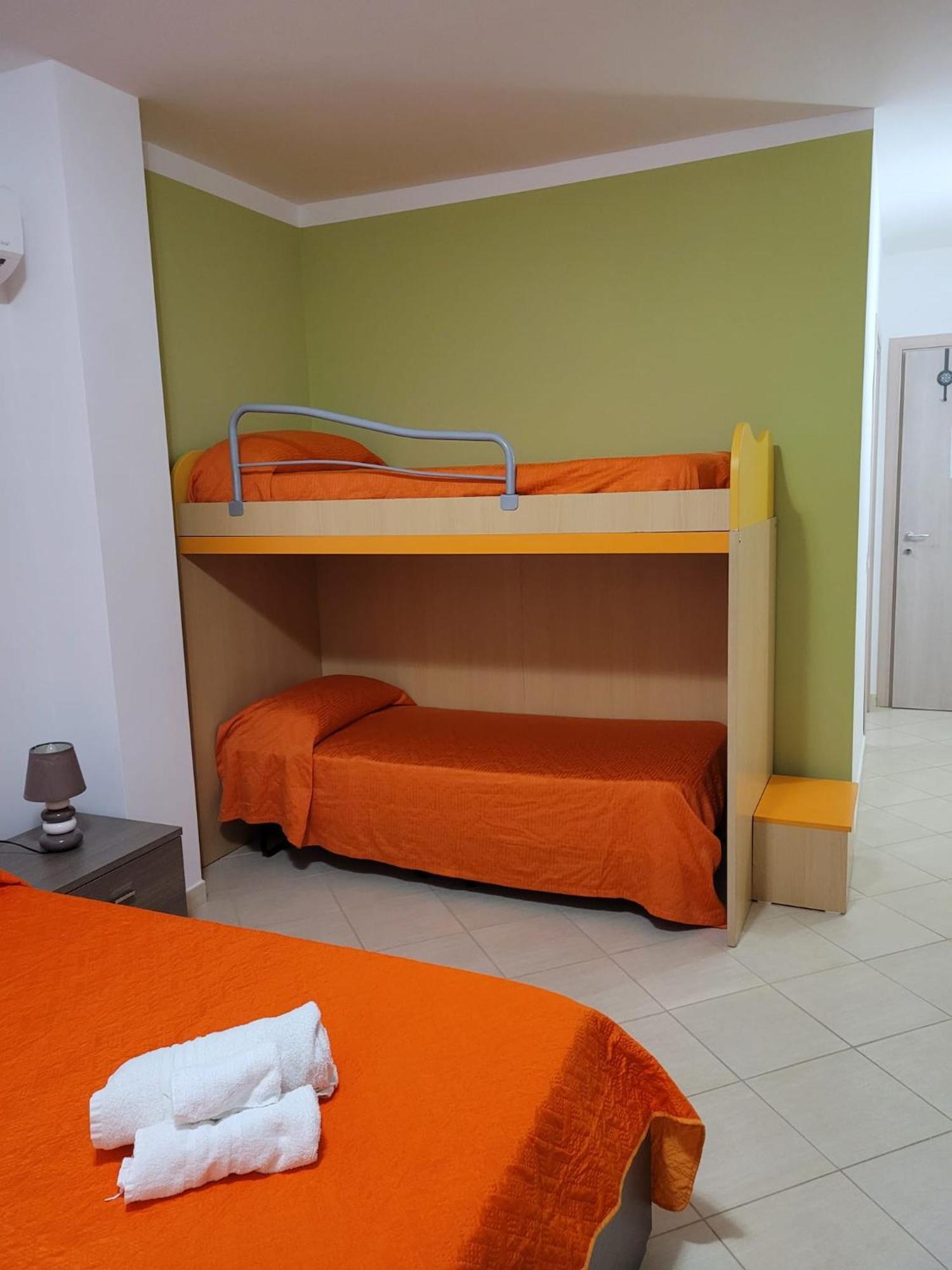 Bed and Breakfast Kristal Cinisi Exterior foto